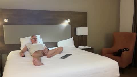 eros online show from 04-04-26, 05:06