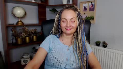 Snapshot of erotic_kaya chatting on 02-06-25, 04:25 KAYA online show from 02-06-25, 04:25