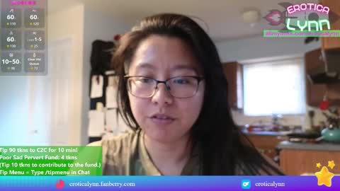 Lynn   online show from 11-14-25, 09:24