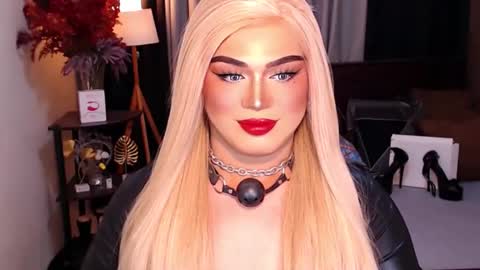 Snapshot of eroticfowler69 chatting on 12-12-24, 05:59 Anastasia online show from 12-12-24, 05:59