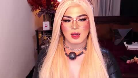 Snapshot of eroticfowler69 chatting on 01-02-25, 04:24 Anastasia online show from 01-02-25, 04:24