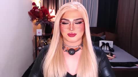 Snapshot of eroticfowler69 chatting on 01-13-25, 03:04 Anastasia online show from 01-13-25, 03:04