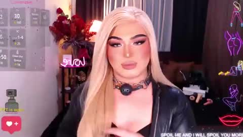 Snapshot of eroticfowler69 chatting on 01-17-25, 04:04 Anastasia online show from 01-17-25, 04:04