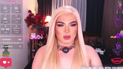 Snapshot of eroticfowler69 chatting on 01-17-25, 10:23 Anastasia online show from 01-17-25, 10:23