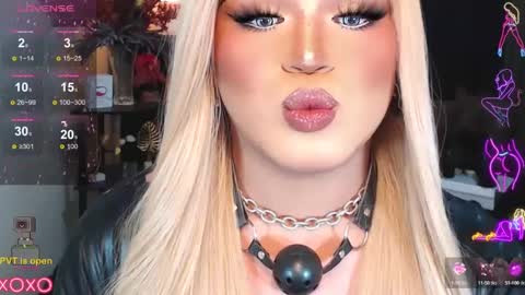 Snapshot of eroticfowler69 chatting on 02-12-25, 05:48 Anastasia online show from 02-12-25, 05:48