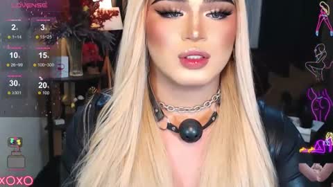 Snapshot of eroticfowler69 chatting on 02-16-25, 11:05 Anastasia online show from 02-16-25, 11:05