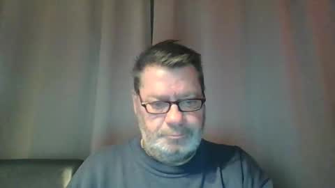 Erwins room welcome sound on online show from 01-06-25, 12:27