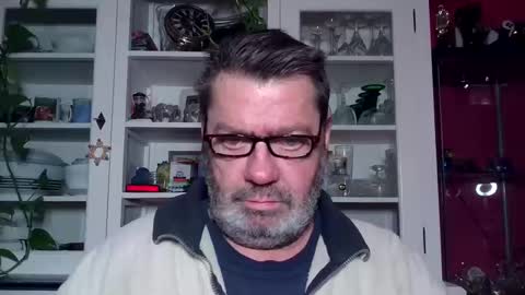 Erwins room welcome sound on online show from 01-11-25, 05:07