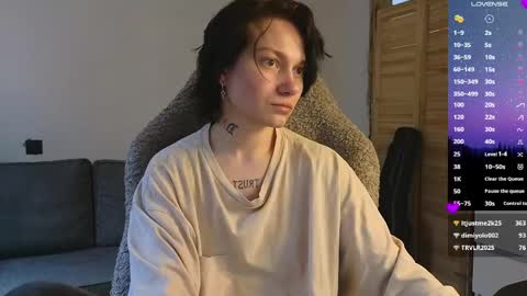 esajukyy online show from 03-29-26, 09:09