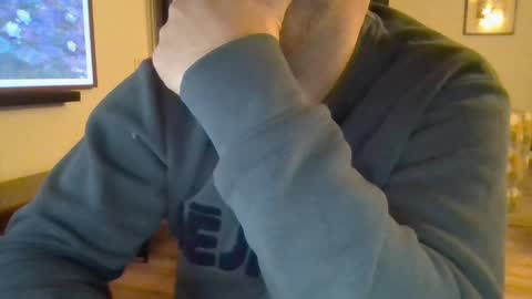 Snapshot of esclavepourfemme chatting on 03-08-25, 10:24 esclavepourfemme online show from 03-08-25, 10:24