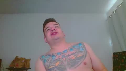 Snapshot of escodamus12 chatting on 01-07-25, 06:35 escodamus12 online show from 01-07-25, 06:35