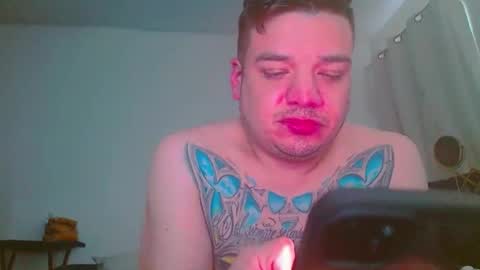 Snapshot of escodamus12 chatting on 01-11-25, 03:52 escodamus12 online show from 01-11-25, 03:52