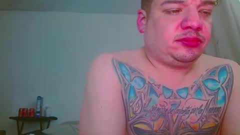 Snapshot of escodamus12 chatting on 01-17-25, 10:12 escodamus12 online show from 01-17-25, 10:12