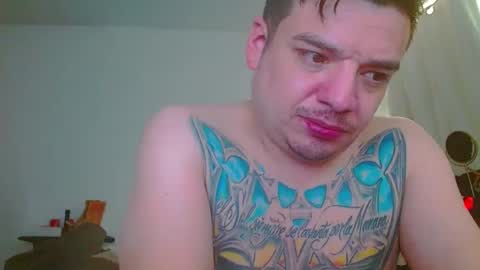 Snapshot of escodamus12 chatting on 01-19-25, 10:49 escodamus12 online show from 01-19-25, 10:49