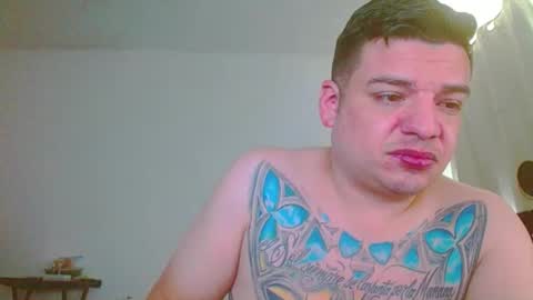 Snapshot of escodamus12 chatting on 02-09-25, 10:00 escodamus12 online show from 02-09-25, 10:00