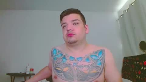 Snapshot of escodamus12 chatting on 02-15-25, 06:44 escodamus12 online show from 02-15-25, 06:44