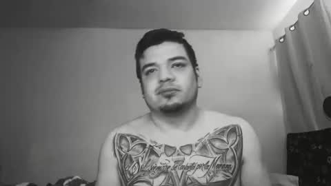 Snapshot of escodamus12 chatting on 03-12-25, 05:28 escodamus12 online show from 03-12-25, 05:28