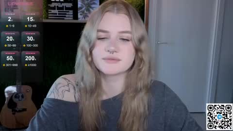 EshleGreen online show from 05-26-26, 01:40