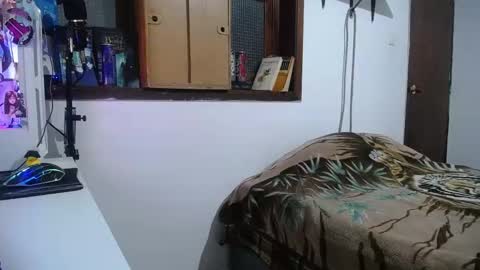 Esteban online show from 12-16-24, 05:38