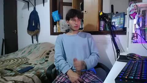Esteban online show from 02-28-25, 06:41