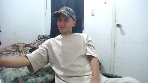 Esteban online show from 10-13-25, 12:27