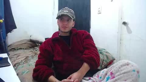 Esteban online show from 10-15-25, 06:41