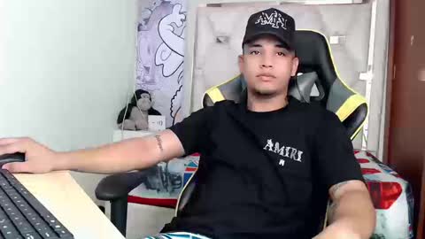 Snapshot of eskayler_ chatting on 09-13-25, 05:02 eskayler_ online show from 09-13-25, 05:02