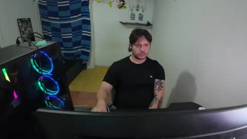Snapshot of eskol212 chatting on 07-18-26, 12:59 eskol212 online show from 07-18-26, 12:59