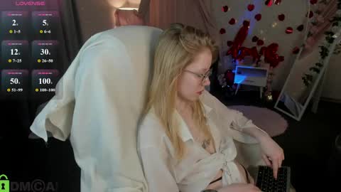 Esme Runn online show from 04-24-26, 03:20