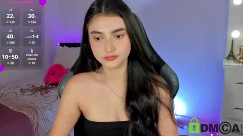 Snapshot of esmeralda_le chatting on 06-22-26, 12:57 Esmeralda online show from 06-22-26, 12:57