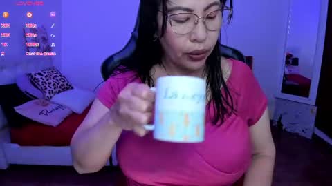 esme online show from 07-05-26, 08:16