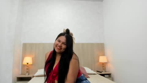 Esmeralda online show from 02-23-26, 07:22