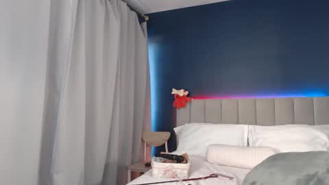 Snapshot of esmerose4444 chatting on 04-29-26, 06:25 esmerose4444 online show from 04-29-26, 06:25