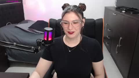 Xbebetax online show from 03-17-26, 01:32