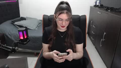 Snapshot of espagamer5 chatting on 05-04-26, 08:05 Xbebetax online show from 05-04-26, 08:05