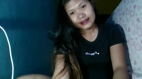 Snapshot of especialgirl_28 chatting on 11-24-25, 05:56 especialgirl_28 online show from 11-24-25, 05:56