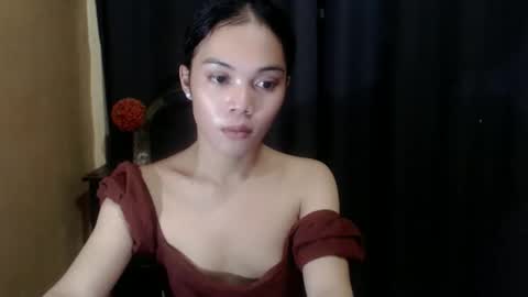 Snapshot of especialluv4you chatting on 12-17-25, 03:40 especialluv4you online show from 12-17-25, 03:40