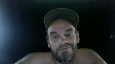Essensual Elf online show from 10-19-25, 02:01