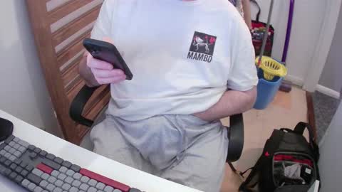 Morph online show from 12-20-25, 09:44