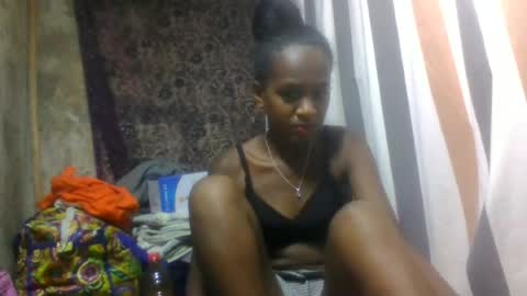 Snapshot of estancelee chatting on 06-13-26, 11:52 estancelee online show from 06-13-26, 11:52
