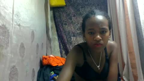 Snapshot of estancelee chatting on 06-13-26, 11:57 estancelee online show from 06-13-26, 11:57