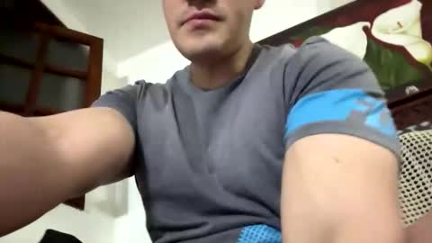 esteban121222 online show from 11-03-25, 02:46