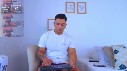 ESTEBAN online show from 03-10-26, 03:28