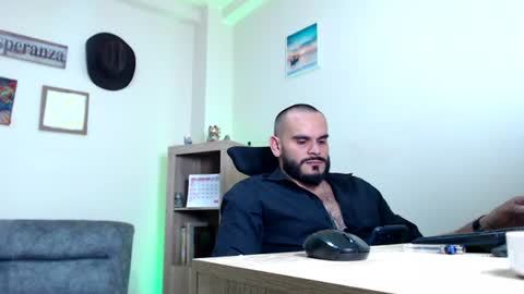 Esteban Fernandez online show from 06-30-26, 03:29