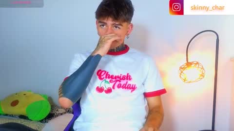 Esteban independent model online show from 11-06-25, 12:39