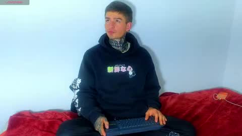 Esteban independent model online show from 05-04-26, 07:26