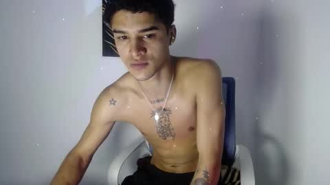 Snapshot of estebanjm22 chatting on 03-02-26, 11:28 Esteban online show from 03-02-26, 11:28