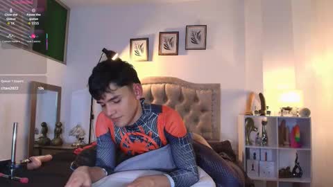 Esteban online show from 10-23-25, 11:46