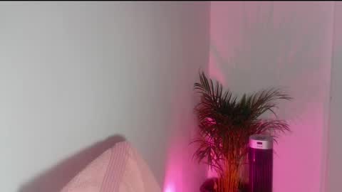 estefa1 online show from 12-13-25, 07:53