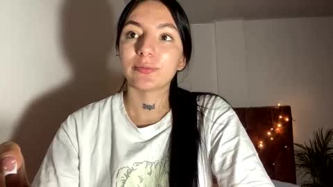 estefa1 online show from 04-03-26, 06:33